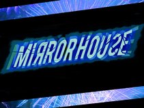 Mirrorhouse