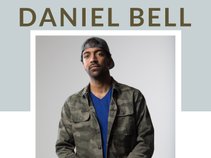 Daniel Bell