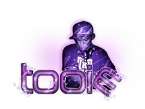 DJ Tooie