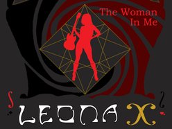 Leona X