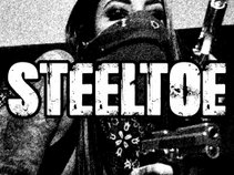 Steeltoe