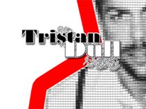 Tristan Dull