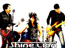 Shine Lion