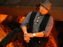 Dino Robley (Songwriter/ Producer)