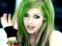 Avril Lavigne smile lovers
