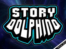 story dolphino