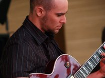 Ian Robbins-Guitarist