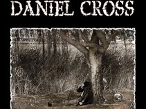 Daniel Cross