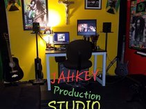 Ras Babyjeff -Jahkey Productions