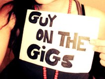 Guy On The Gigs