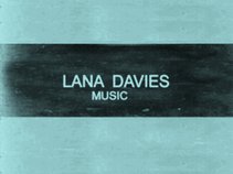 Lana Davies