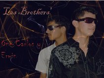 Los Brothers (Erwin y One Carlos)