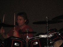KEVIN JAMES    pro drummer