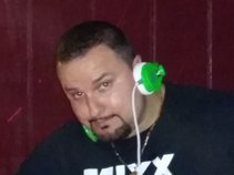 DJ Quickmixx