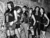 the Rocket Queens - a world-class, all-female tribute to GnR