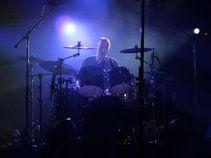 Charlie Morgan (Drums)