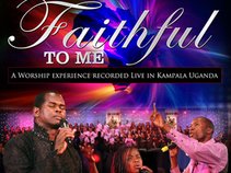 Robert Kayanja & Miracle Music Ministry