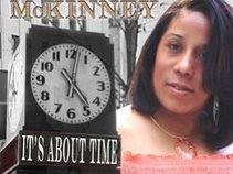 Gayelynn Mckinney & The Mckinney Zone