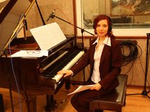 The Piano Lady * Lena Orsa