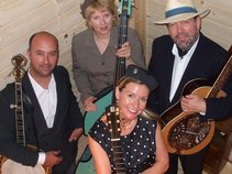 Hayley Moyses and the Bluegrass forum