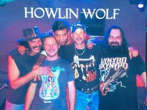 Howlin' Wolves