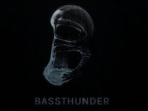 Bassthunder