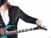 Den Tietze - Guitarist for "Izengard"