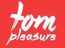 Tom Pleasure
