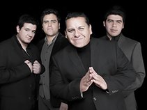 Álvaro López & Res-Q Band