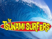 Tsunami Surfers