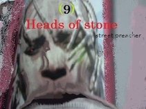 9 Heads of Stone