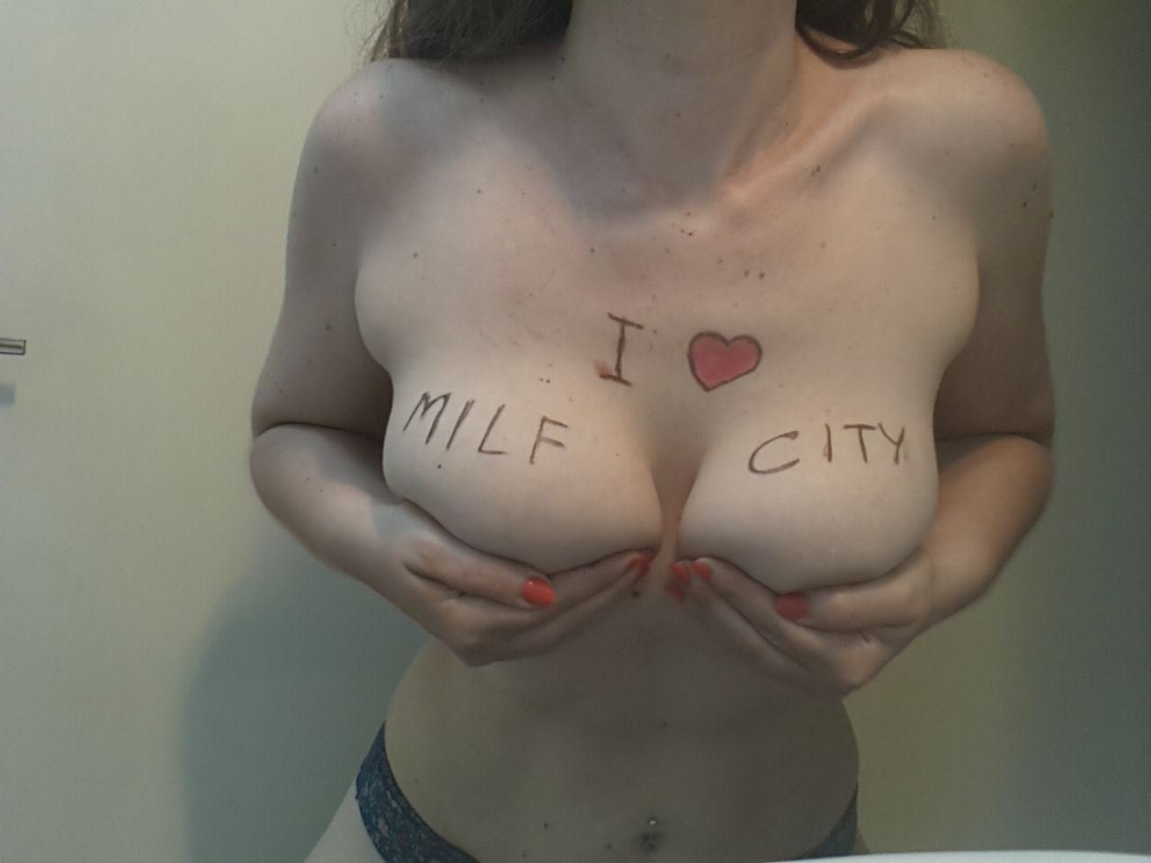 Icstor] Milf City V0.5 (3 of 3) - 74 - Hentai Image