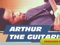Arthur The Guitarist