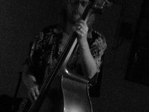 Daniel Seymour-upright and electric bass