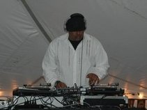 DJ Xplisit
