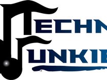 Techno Junkie