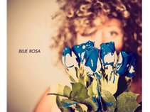 Blue Rosa