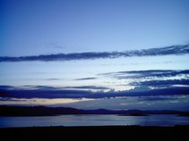 Natural Vibrations of Mono Lake