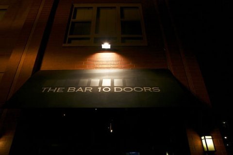 The Bar 10 Doors Chicago Il Shows Schedules And