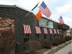 Sheas American Bar & Grill