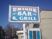 Unique Bar & Grill